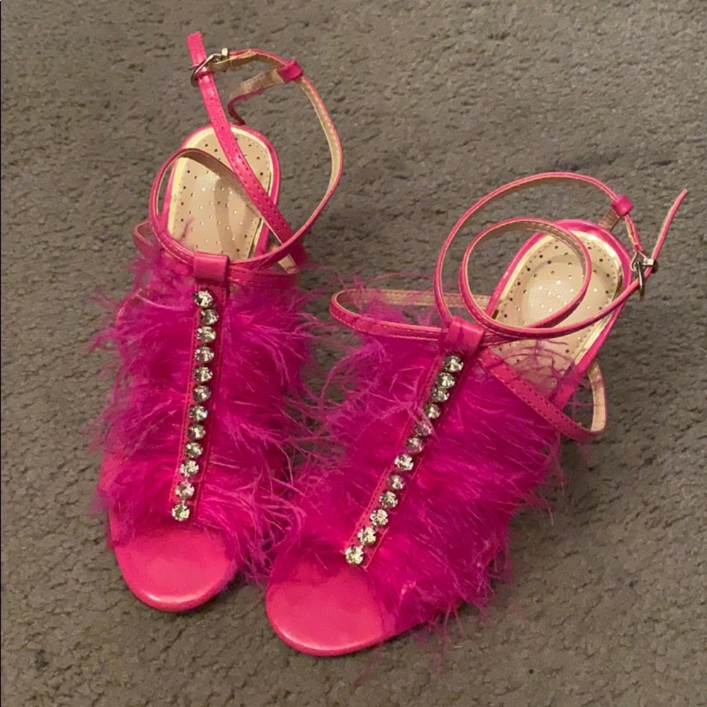 Hot pink feather heels NWOT